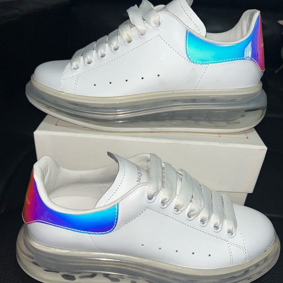 Alexander McQueen Shoes - Alexander McQueen Sneakers